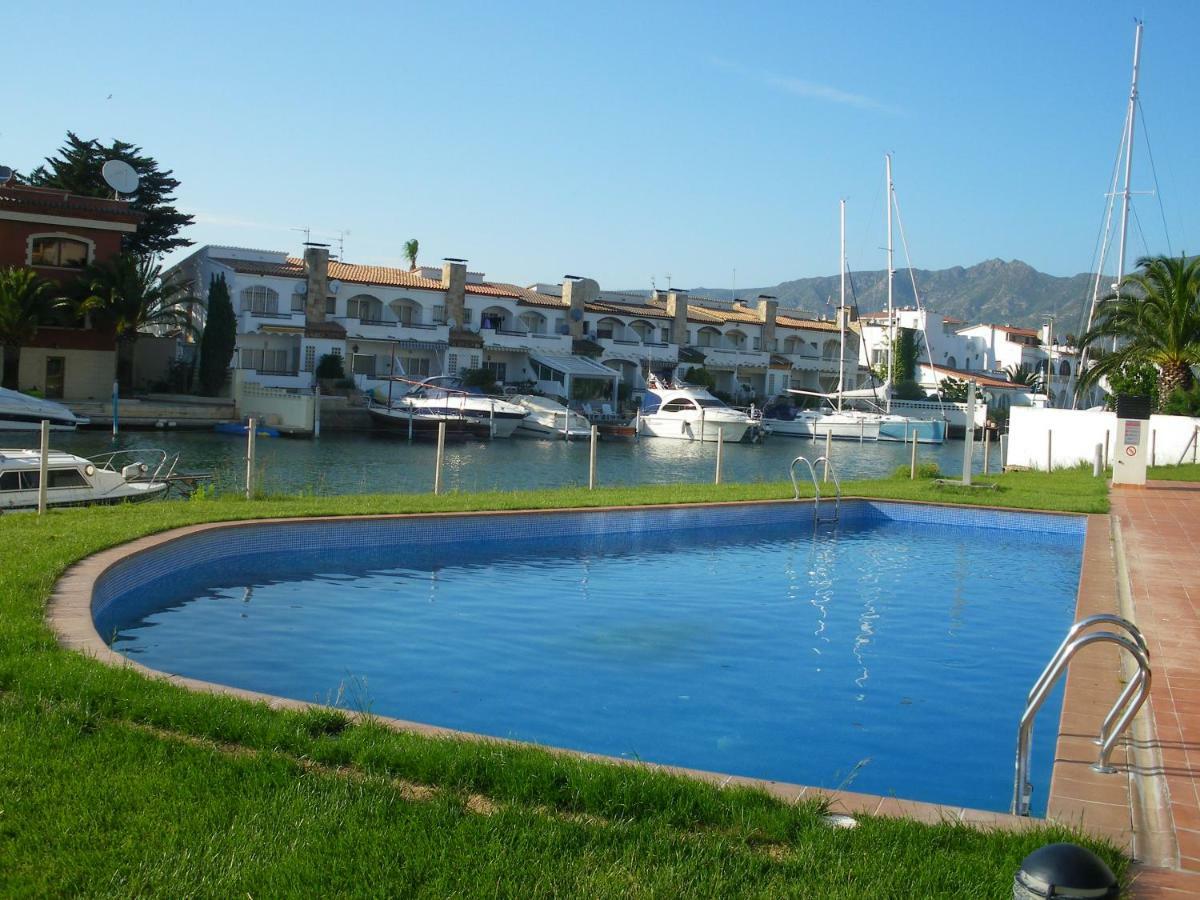 Apartamento Al Canal Roses Exterior foto